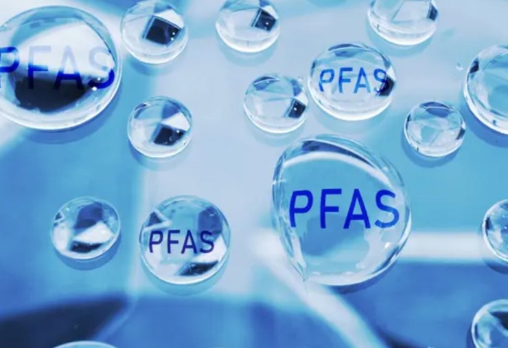 Pfas nell'acqua (Depositphotos foto) - www.notiziesecche.it