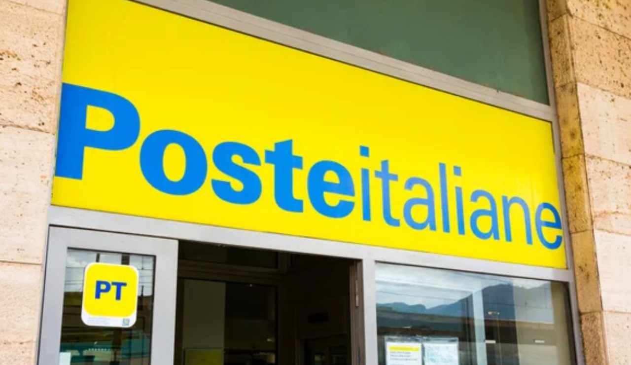 Ufficio postale (Depositphotos foto) - www.notiziesecche.it