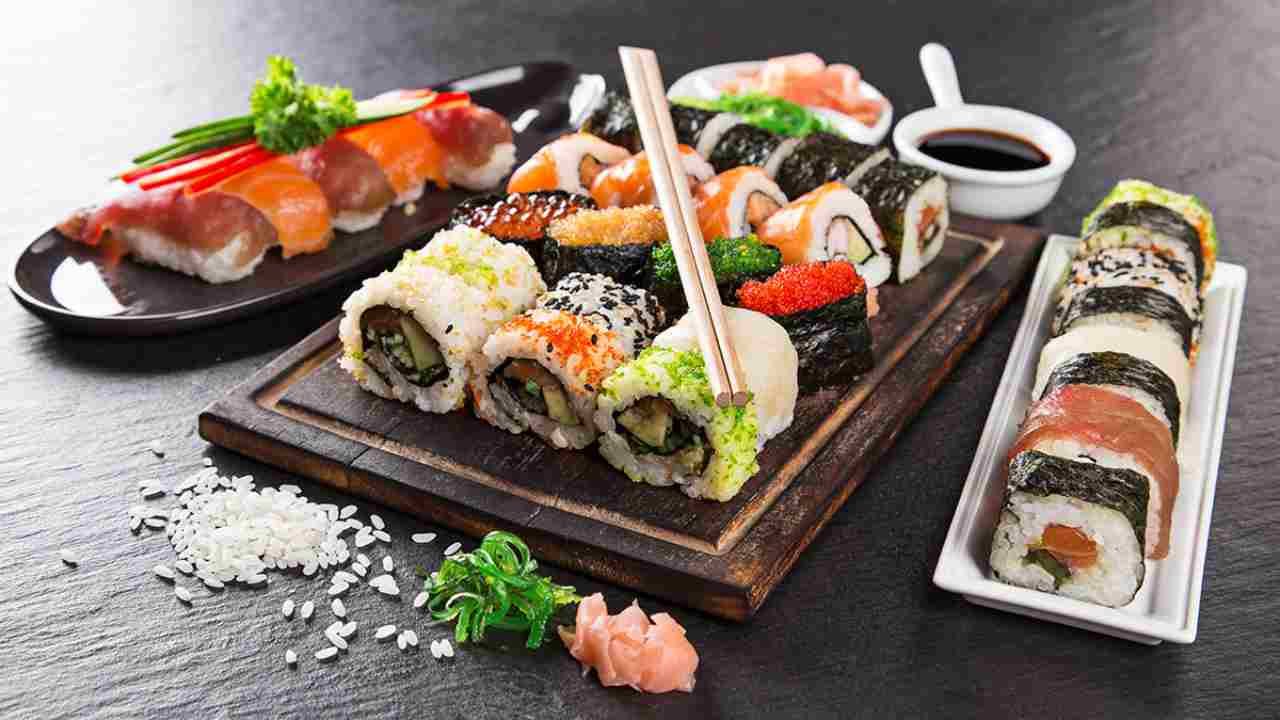 Alcuni piatti di sushi (Depositphotos)