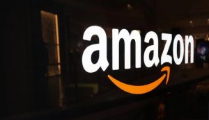 Illustrazione del logo di Amazon (Depositphotos)