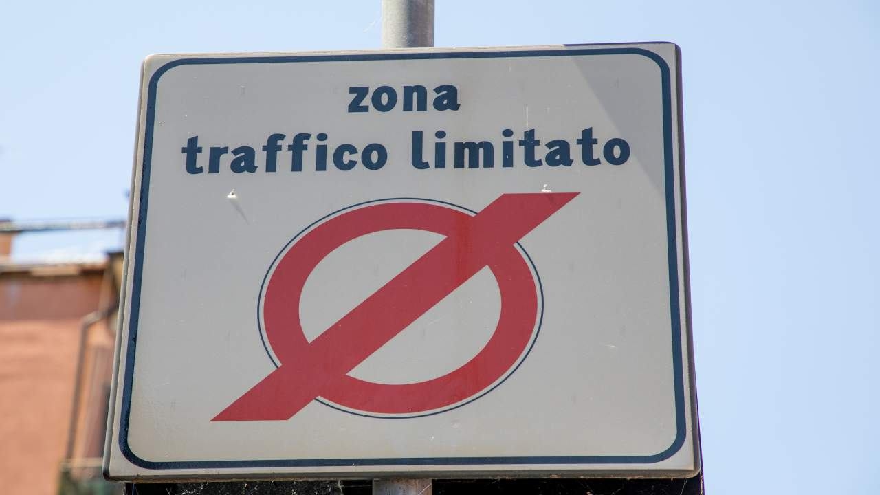 Illustrazione di una ZTL (Depositphotos)