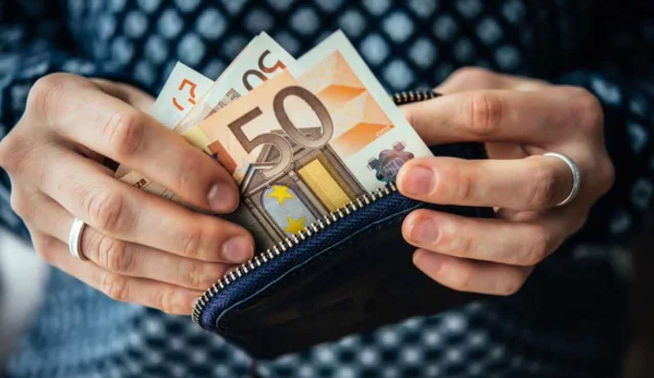 Bonus 200 euro questi italiani operazione