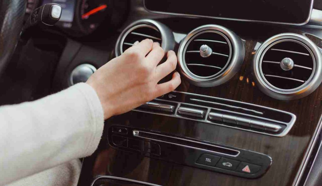 Dispositivo auto obbligatorio